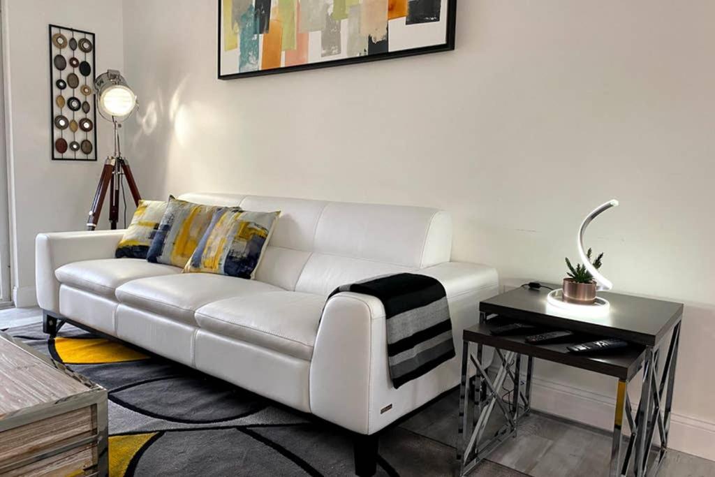 Appartamento Yacht Club At Aventura 2 Bed 2 Bath Luxurius Cozy Brand New 2020 Esterno foto