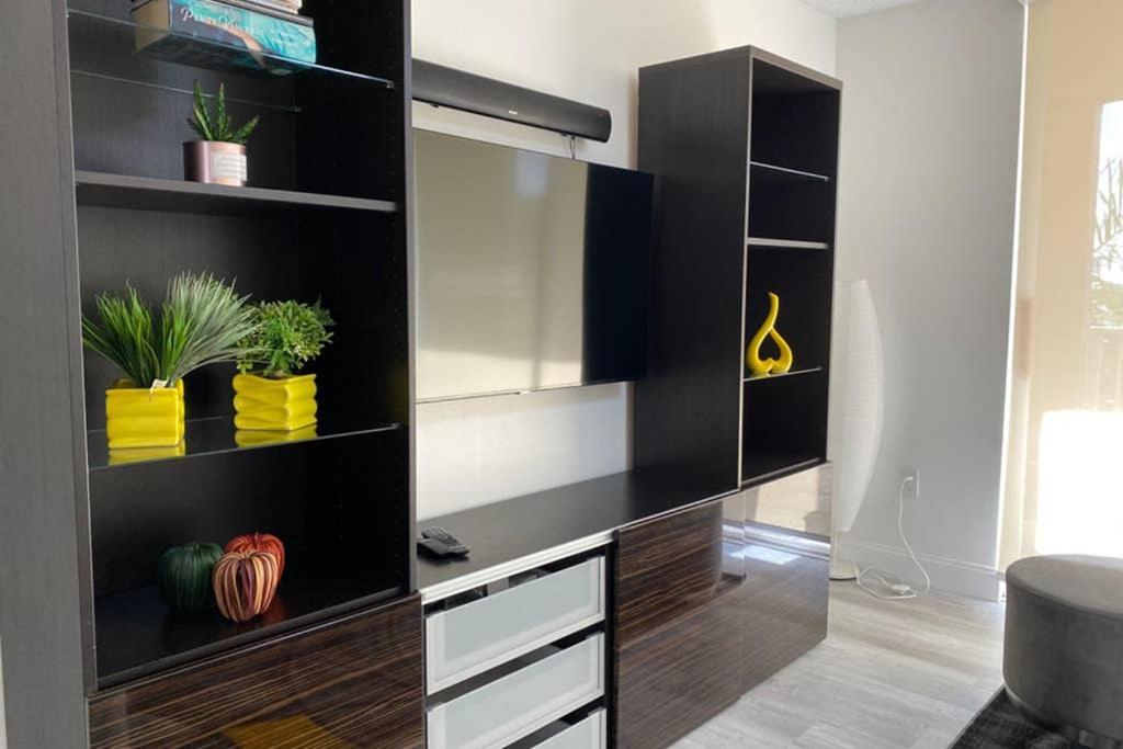 Appartamento Yacht Club At Aventura 2 Bed 2 Bath Luxurius Cozy Brand New 2020 Esterno foto