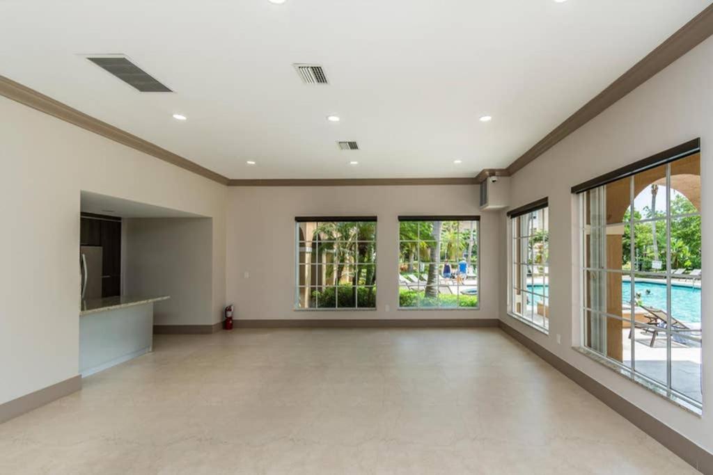 Appartamento Yacht Club At Aventura 2 Bed 2 Bath Luxurius Cozy Brand New 2020 Esterno foto
